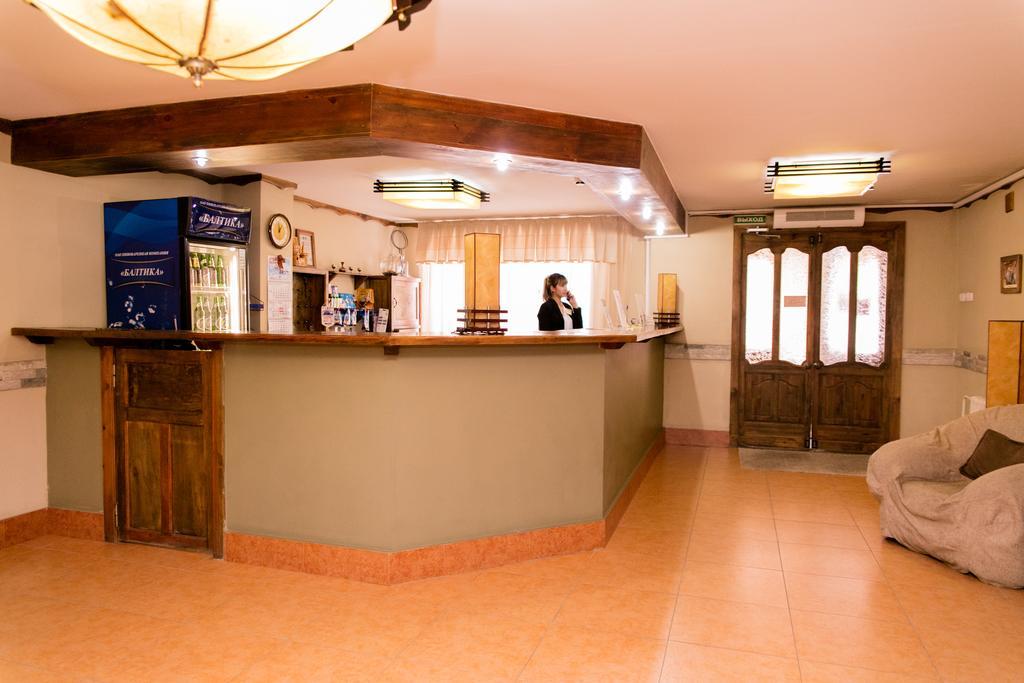Galirad Hotel Ustʼ-Kamenogorsk Exterior foto