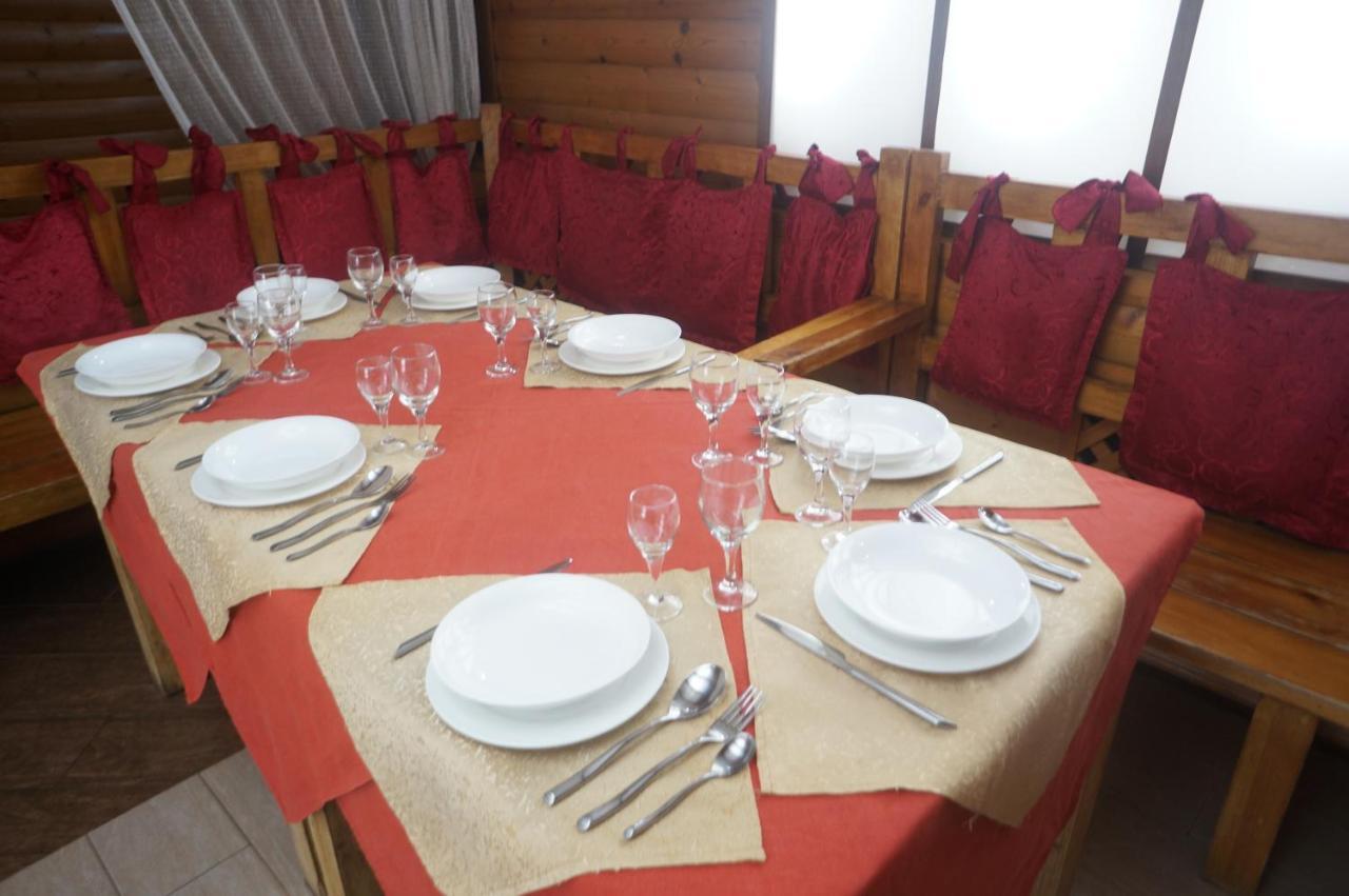 Galirad Hotel Ustʼ-Kamenogorsk Exterior foto
